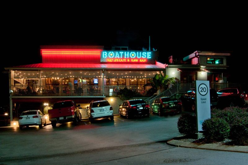 Boathouse Rotisserie & Raw Bar - Chattanooga