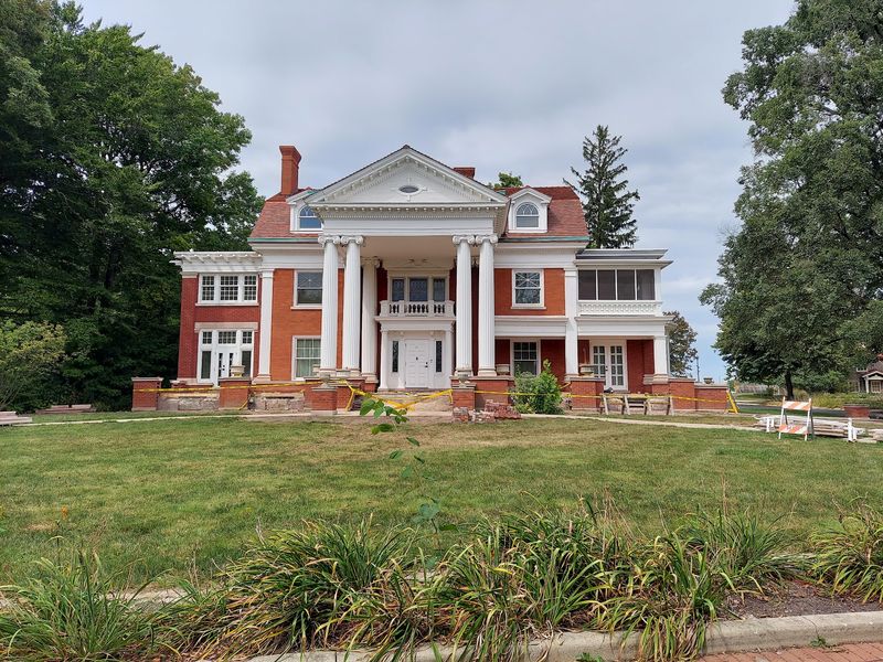 Muncie Muncie