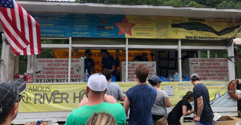 You Can Only Reach This New Jersey Hot Dog Stand by Boat