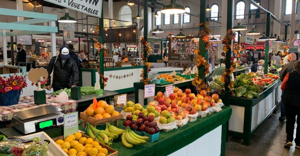You Could Spend All Day Exploring The Vendors At This Enormous Pennsylvania Farmers Market