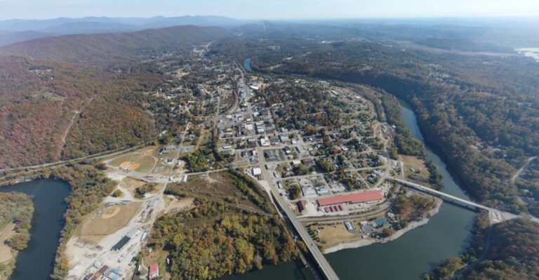 Your $1,500 Monthly Budget Could Stretch Surprisingly Far In These 10 Tennessee Towns