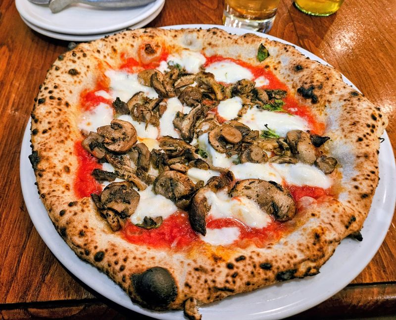 Spacca Napoli Pizzeria (Chicago) Spacca Napoli Pizzeria (Chicago)
