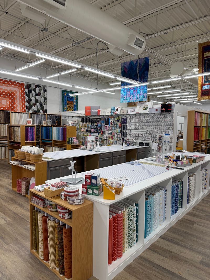 High Country Quilts, Sewing & Vacuum (Colorado Springs)