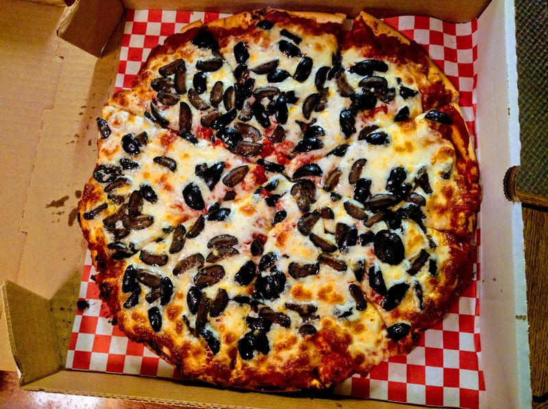 Thin Crust, Blue Cheese, and Other Table Extras Thin Crust, Blue Cheese, and Other Table Extras