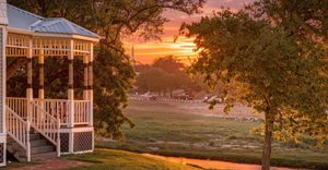 10 Charming Small-Town Road Trips From Dallas That Are Perfect For A Weekend