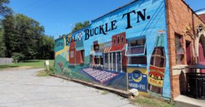 10 Tennessee Small Towns With Adorable Downtowns and Local Flavor You’ll Fall Hard For