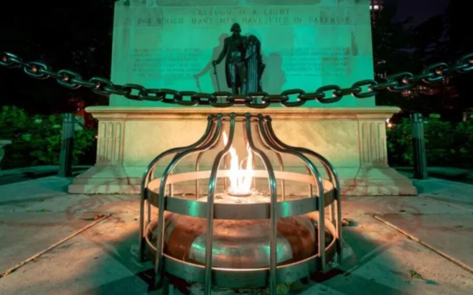 11 Eerie Pennsylvania Ghost Tours Perfect for a Halloween Night Out