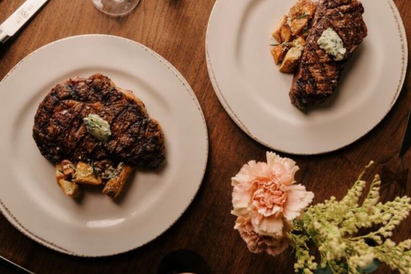 11 Hidden Tennessee Steakhouses So Good, They Put Big-City Chains to Shame