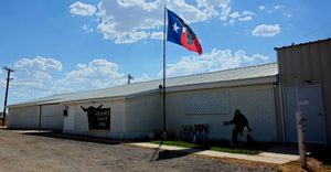 11 Texas Restaurants Outside The Big Cities That Deserve More Attention