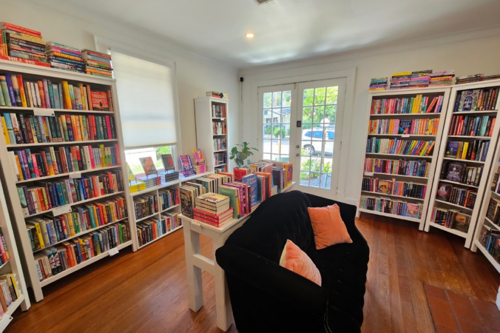 12 Hidden-Gem Comic, Record & Bookstores in Tennessee Worth the Trip