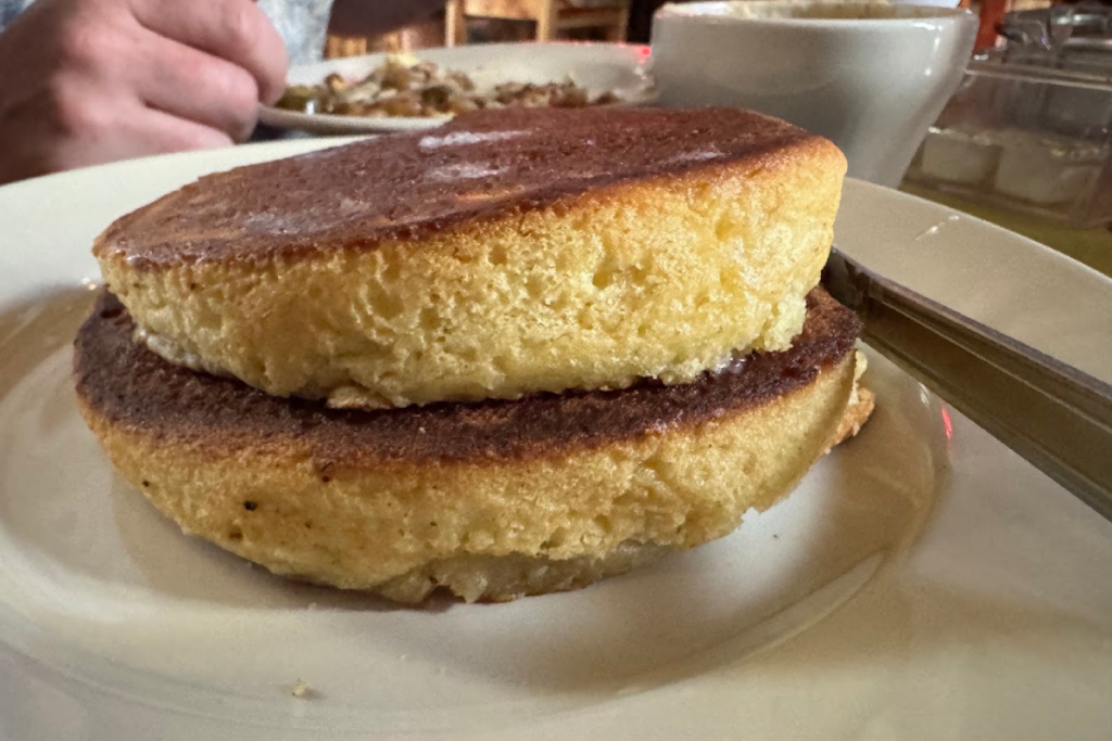 12 Tennessee Restaurants That Put Themselves on the Map With One Dish