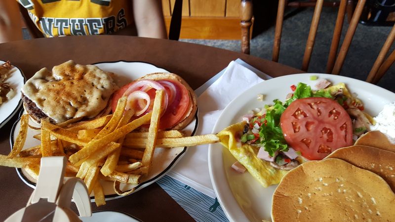 Lunch Brings An Award-Winning Sandwich To The Table Lunch Brings An Award-Winning Sandwich To The Table