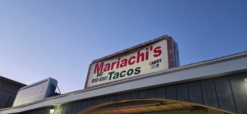 Mariachi’s Tacos