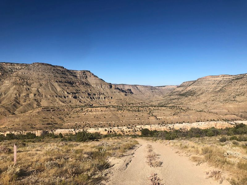 Sandstone Walls and Hidden Canyons Above Grand Junction