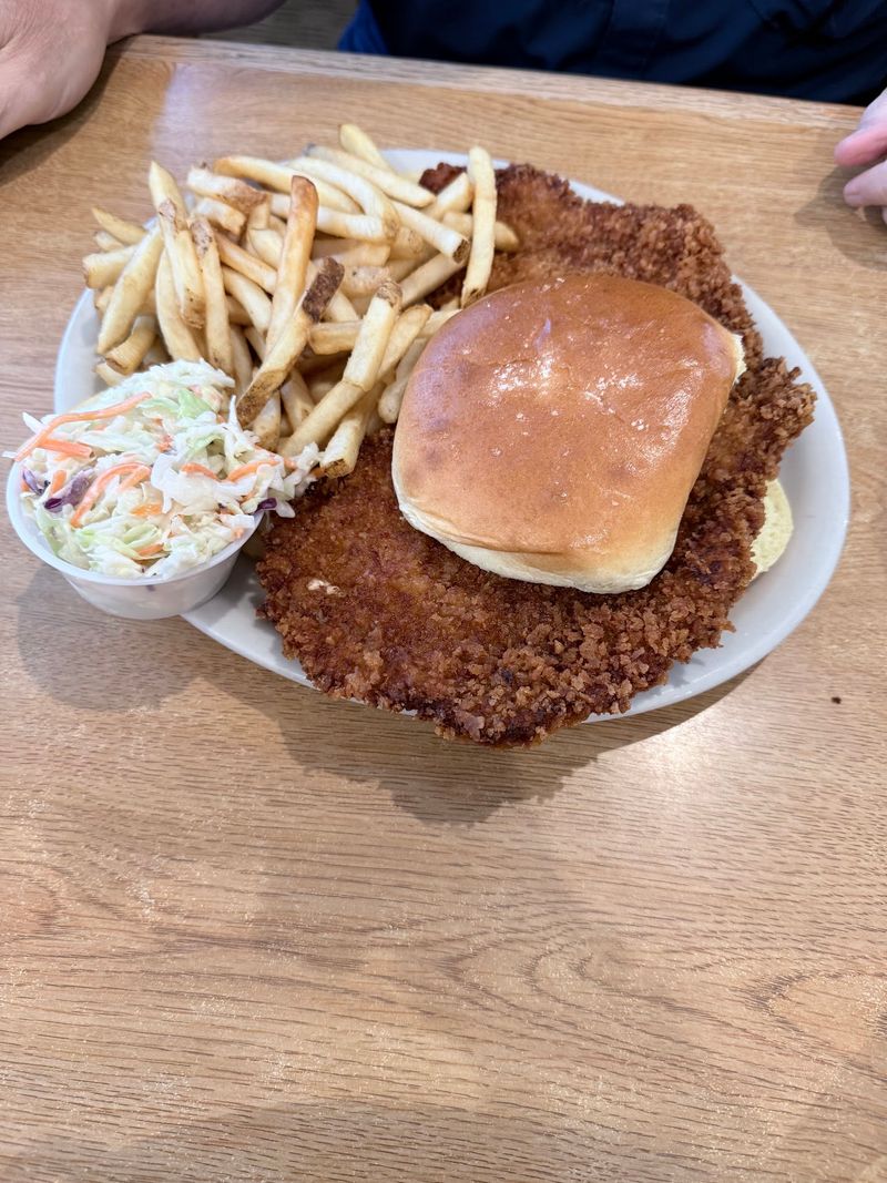 Order The Tenderloin And Watch It Hang Off The Bun Order The Tenderloin And Watch It Hang Off The Bun