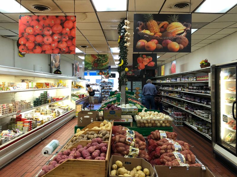 Kurowski Sausage Shop (Chicago)