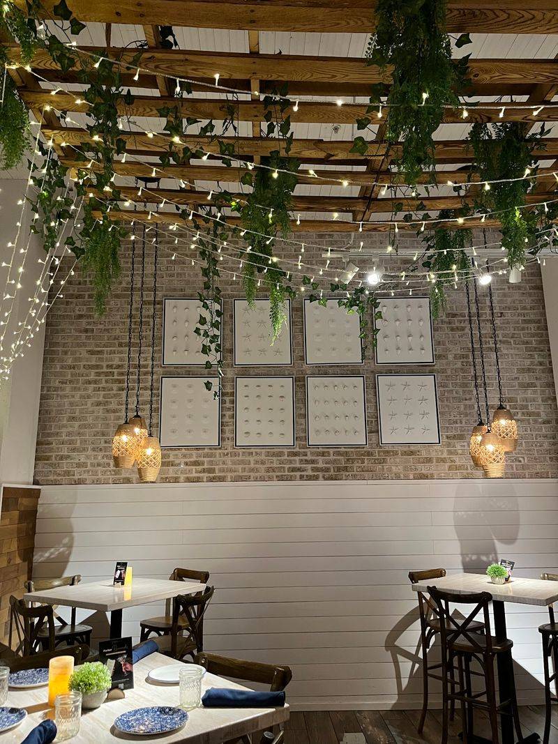 The Hampton Social - Burr Ridge