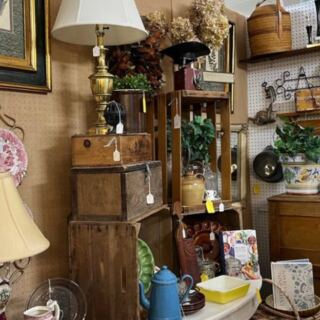 7 Tennessee Antique Shops That Specialize in Rare Vintage Finds