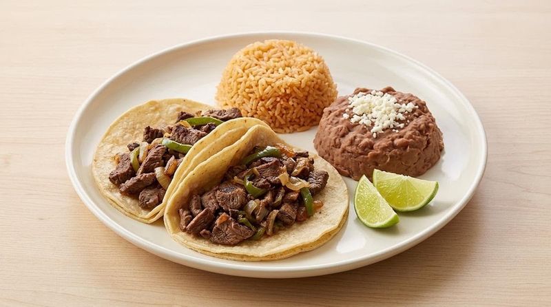 El Faro Restaurant (Elgin)