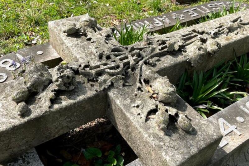 8 Haunted Tennessee Cemeteries That Will Send Chills Down Your Spine