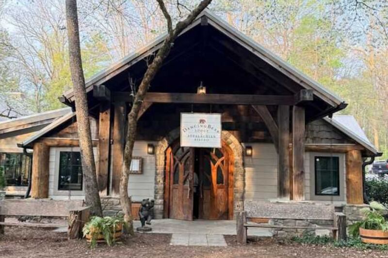 8 Hidden Restaurants Deep in Tennessee’s Countryside You Need to Try