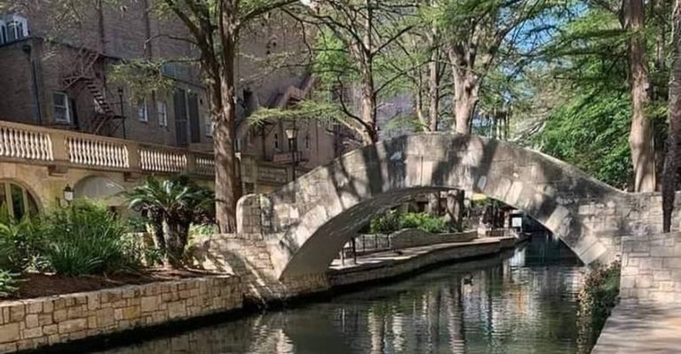 9 Amazing Texas Day Trips That Cost Less Than $50 But Feel Priceless