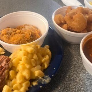 9 Tennessee Country Buffets Where The Fried Chicken Is Crispy And Seconds Are A Must
