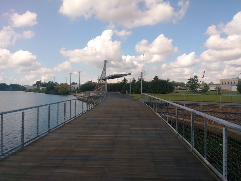 A Boardwalk That Never Locks Its Gates A Boardwalk That Never Locks Its Gates