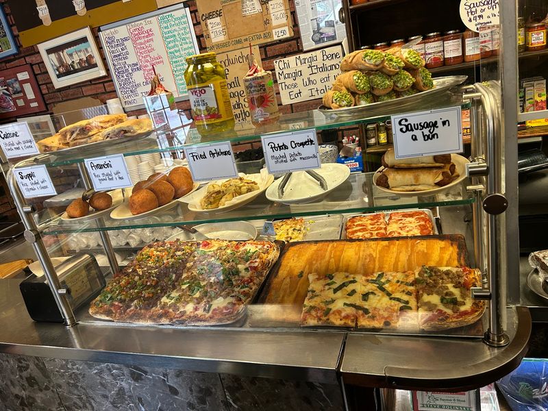 A Food Stop With Reasons to Return