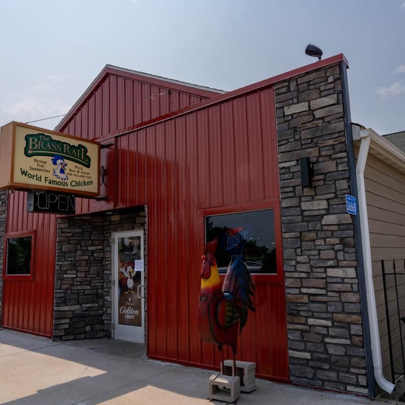 A Highway Stop in Tiny Grandy