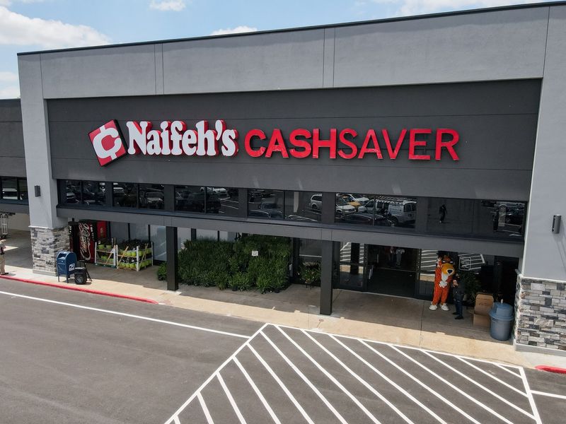 A Lebanese Immigrant Opened The First Store In 1910