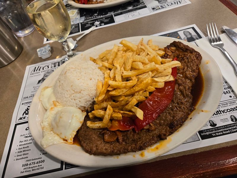 A Massachusetts Steak Plate That Needs Some Elbow Room A Massachusetts Steak Plate That Needs Some Elbow Room