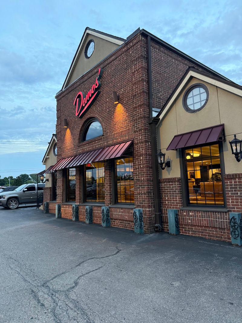 A Murfreesboro Favorite With Deep Tennessee Roots