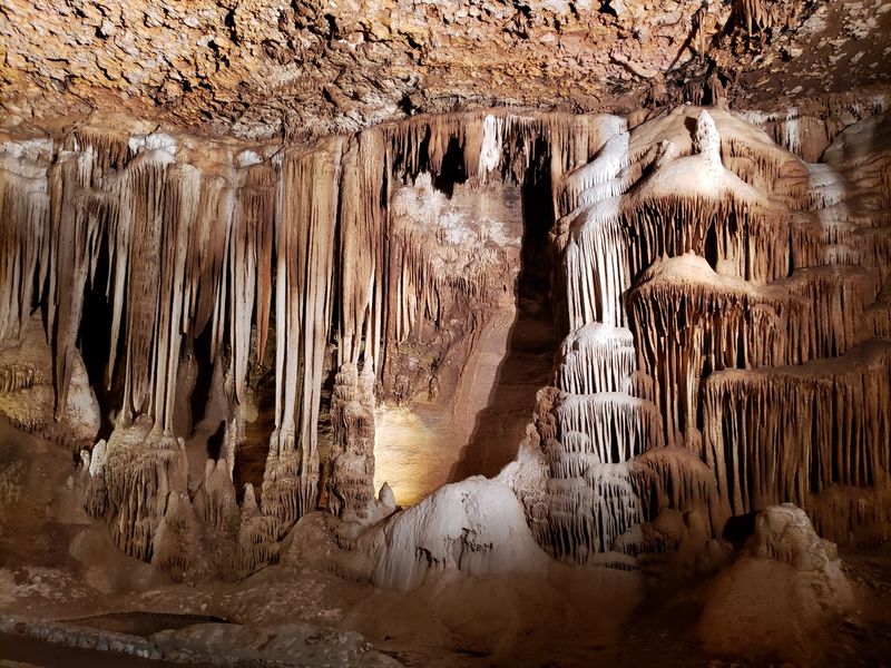 A Natural Pair With the Caverns