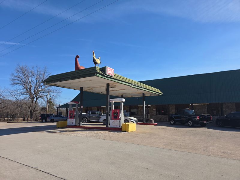 A Pie Stop Beside US-77