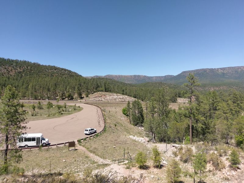 A Pit Stop That Feels Like a Day Out A Pit Stop That Feels Like a Day Out