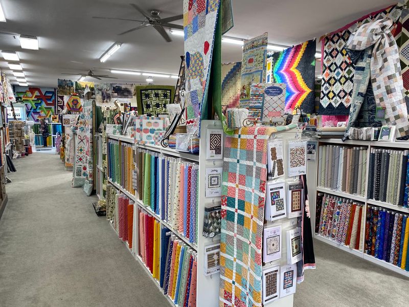 A Quilting Destination on West Ash Street A Quilting Destination on West Ash Street