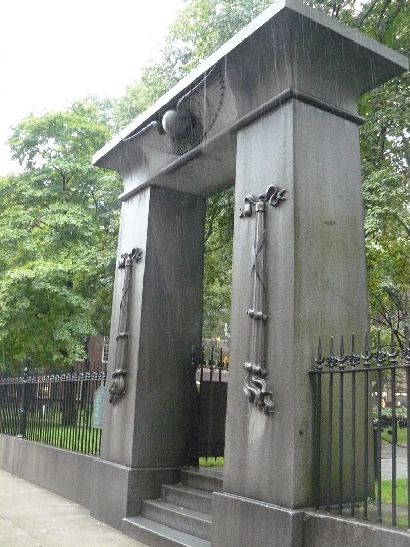 A Stone Gateway Between Traffic and Three Centuries