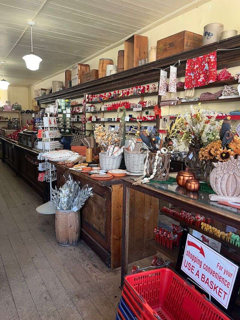 A Store With Roots Older Than Most Illinois Towns A Store With Roots Older Than Most Illinois Towns