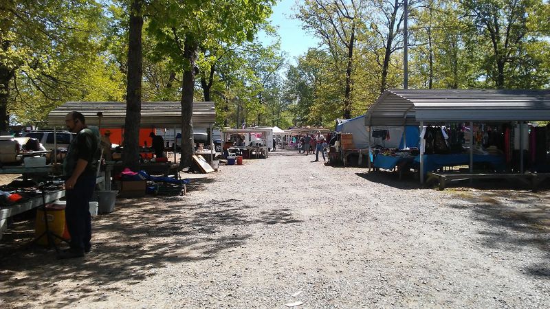 A Sunday Destination in White Hall A Sunday Destination in White Hall