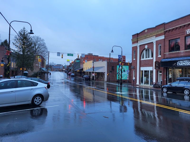 A Town Named for a Frontier Legend