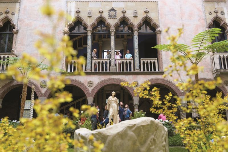 A Venetian Palace Somehow Landed In The Middle Of Boston