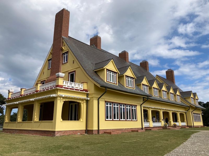 A Yellow Mansion on the Sound A Yellow Mansion on the Sound