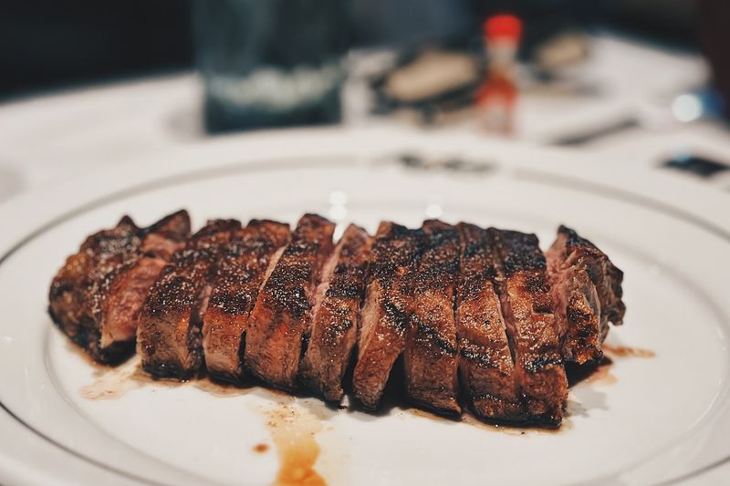 Abe & Louie’s - Boylston Street’s Classic Occasion