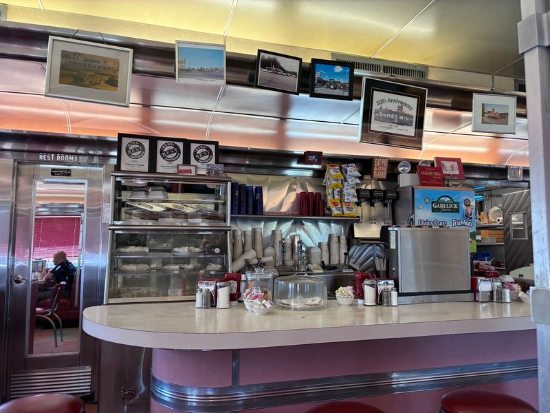 Agawam Diner