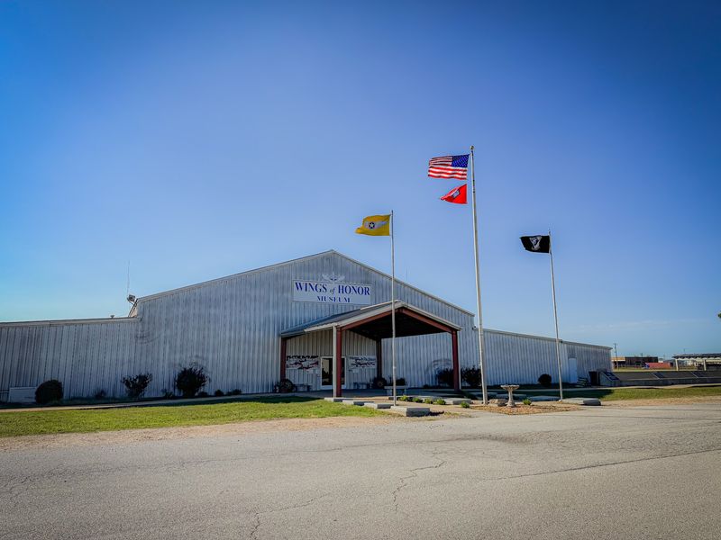 Airfield Roots and Aviation Memories