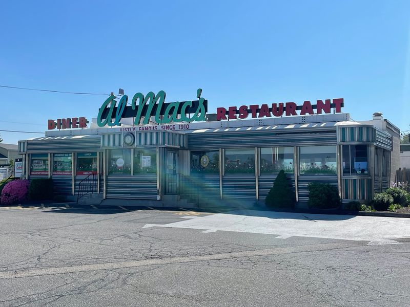 Al Mac's Diner