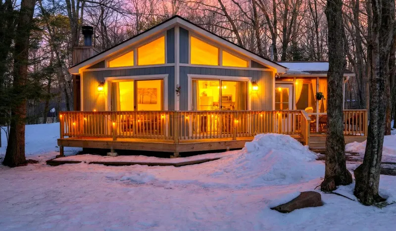 Albrightsville: Cabin Dreams and Community Boundaries