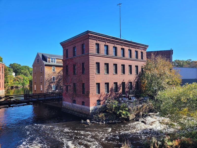 America’s First Chocolate Factory Was Established in Massachusetts