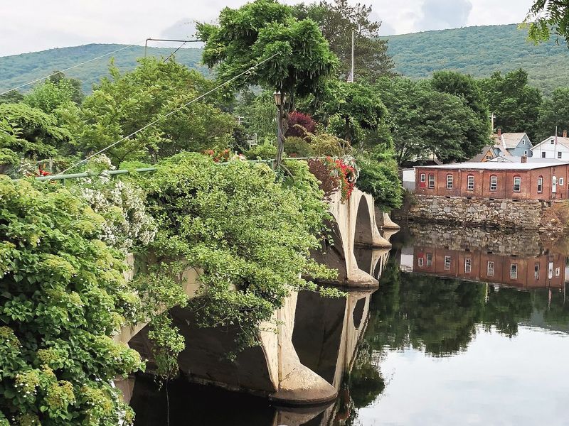 An Old Trolley Route Found a Second Life